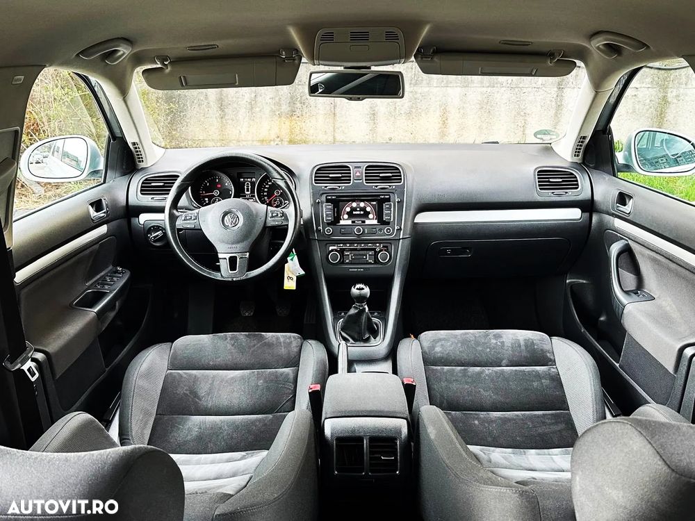 Volkswagen Golf 1.6 TDI DPF BlueMotion Technology Highline - 7