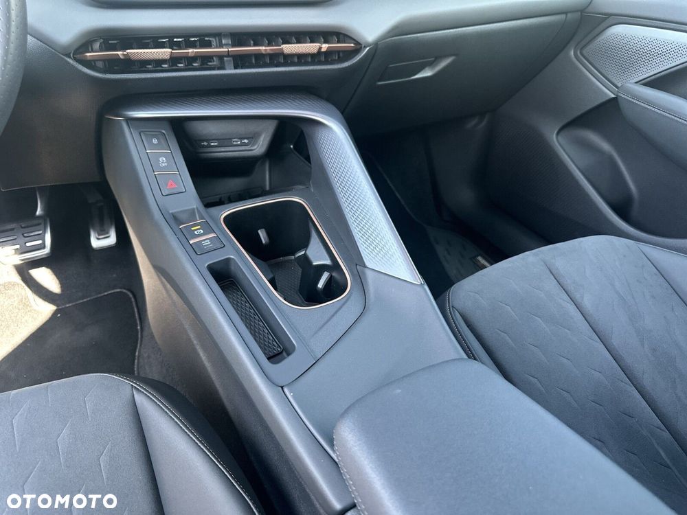 Cupra Terramar 1.5 eTSI mHEV DSG - 27