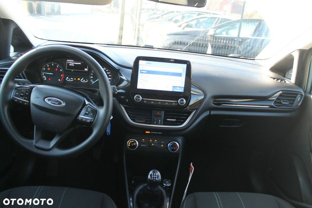 Ford Fiesta - 11