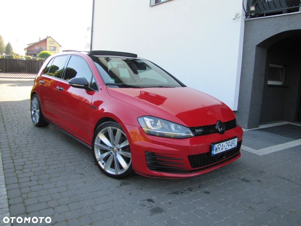 Volkswagen Golf VII 2.0 TDI BMT GTD DSG - 2