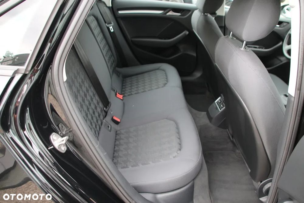 Audi A3 Limousine 2.0 TDI sport - 19