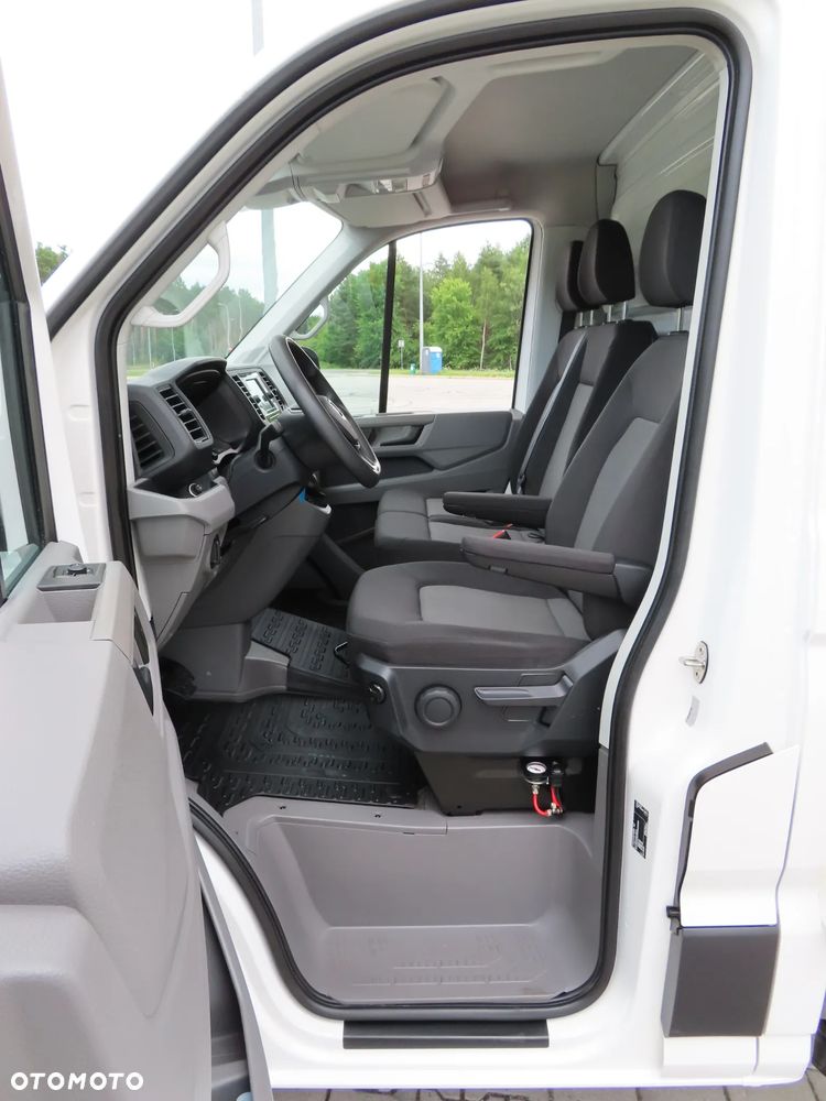 Volkswagen Crafter 35 BiTDI 2.0 177 KM AUTOMAT FIRANA x2 LEWA/PRAWA Skrzynia 5400 mm Długa 10.E.Palet 947 Kg Ładowność Rozstaw Osi 4490 mm FULL LED TEMPOMAT JEDYNY TAKI EGZEMPLARZ STAN NOWY GOTOWY DOSTEPNY POLECAM - 31