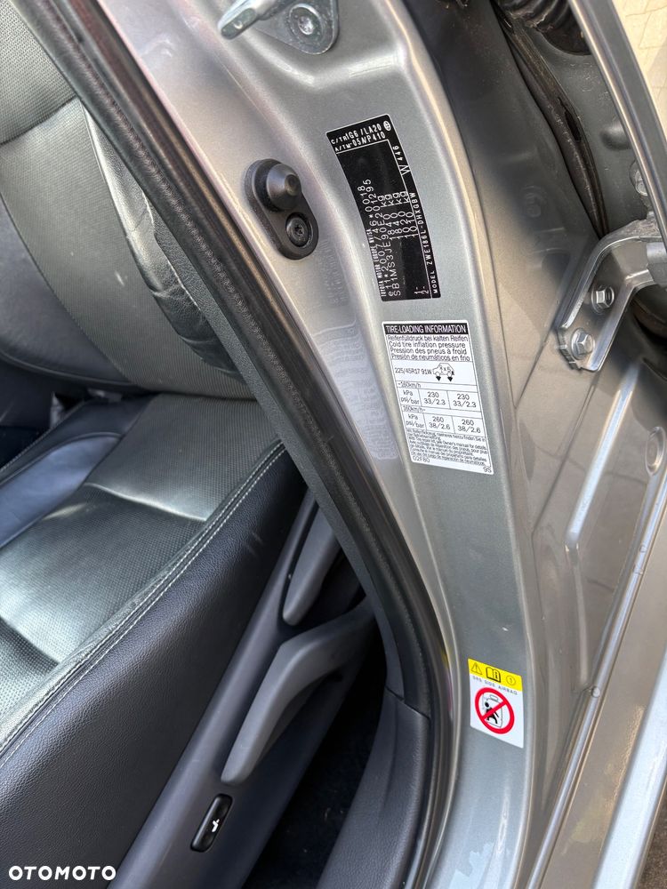 Toyota Auris Hybrid 135 Prestige - 33