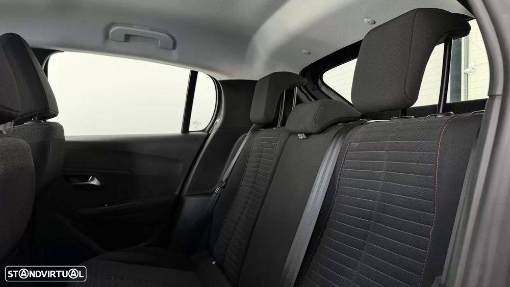 Peugeot 208 1.2 PureTech Active Pack - 24