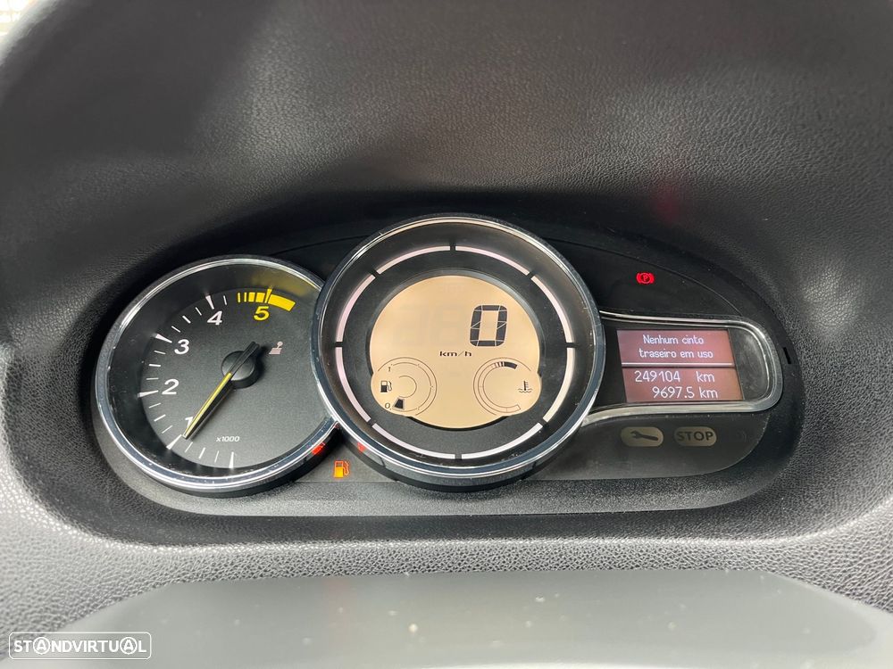 Renault Mégane Sport Tourer 1.5 dCi Dynamique - 22