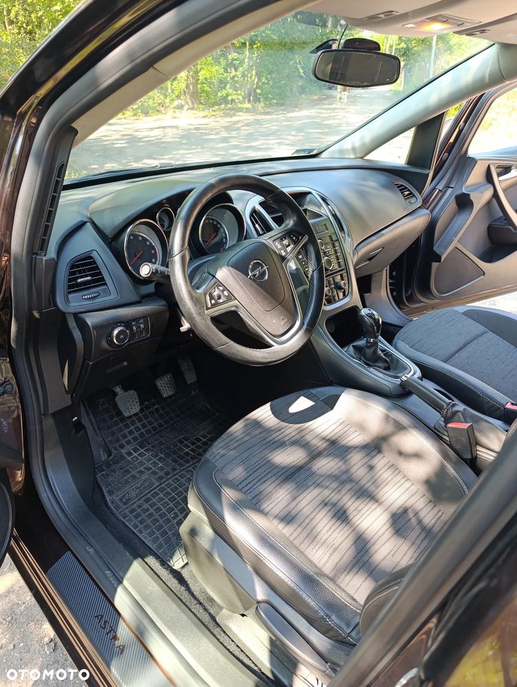 Opel Astra 1.6 Active EU6 - 9