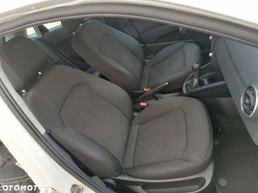 Audi A1 Sportback 1.2 TFSI Attraction - 22