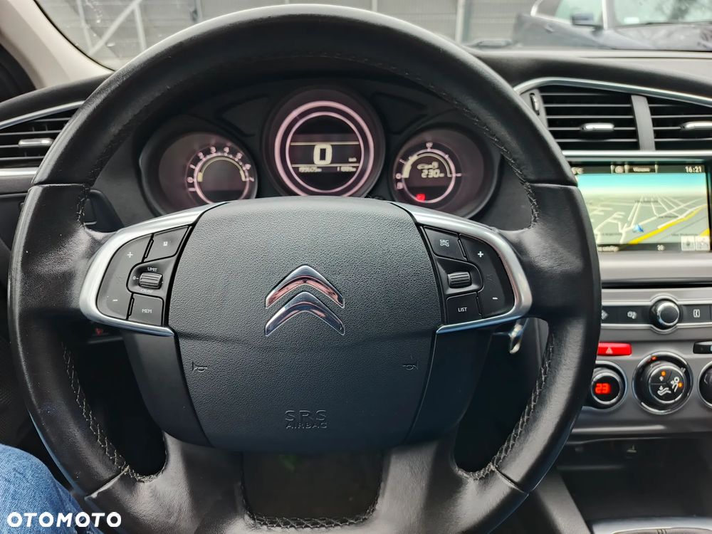 Citroën C4 1.2 PureTech MoreLife - 23