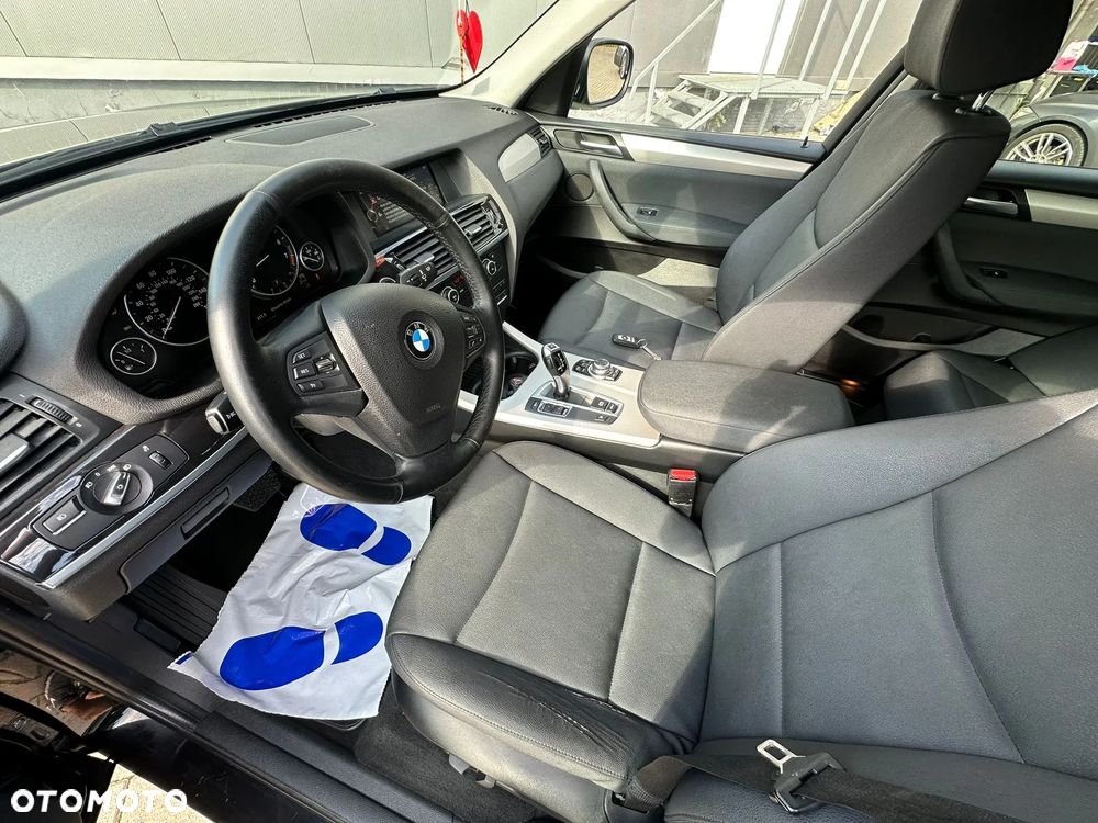 BMW X3 xDrive28i Sport-Aut xLine - 16