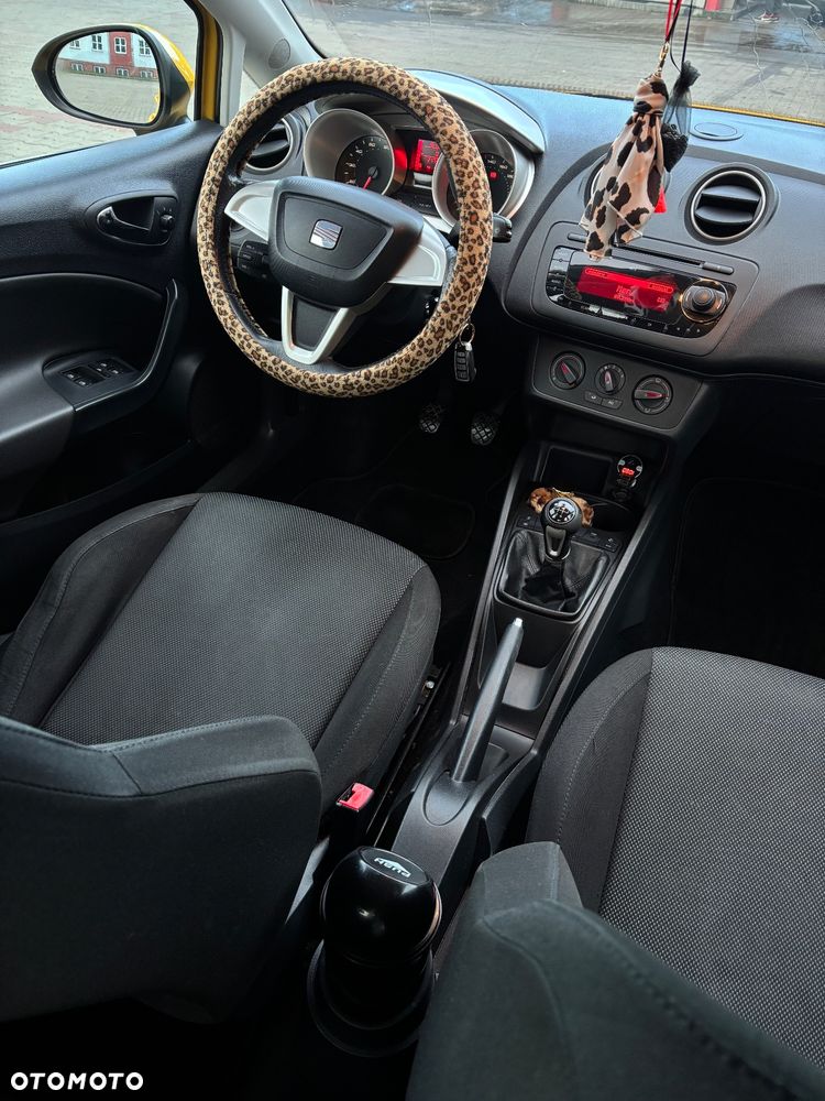 Seat Ibiza 1.4 16V Sport - 8