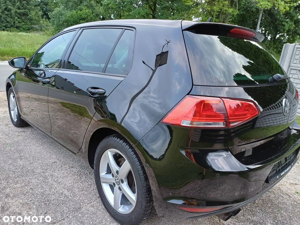 Volkswagen Golf - 3