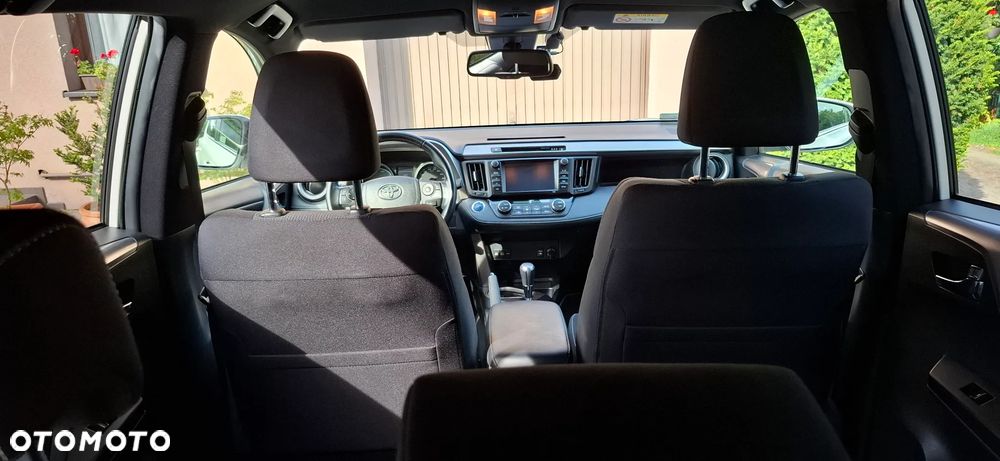 Toyota RAV4 - 13