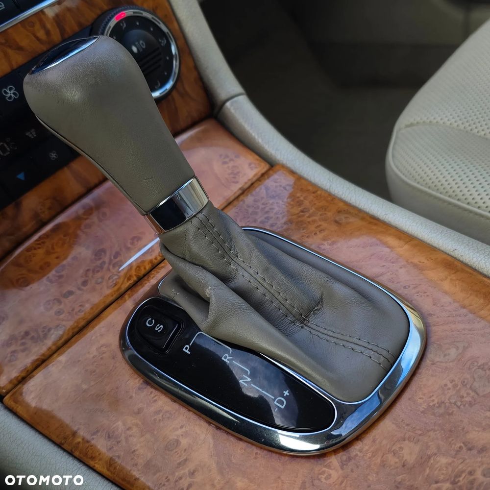 Mercedes-Benz CLK 320 Avantgarde - 33