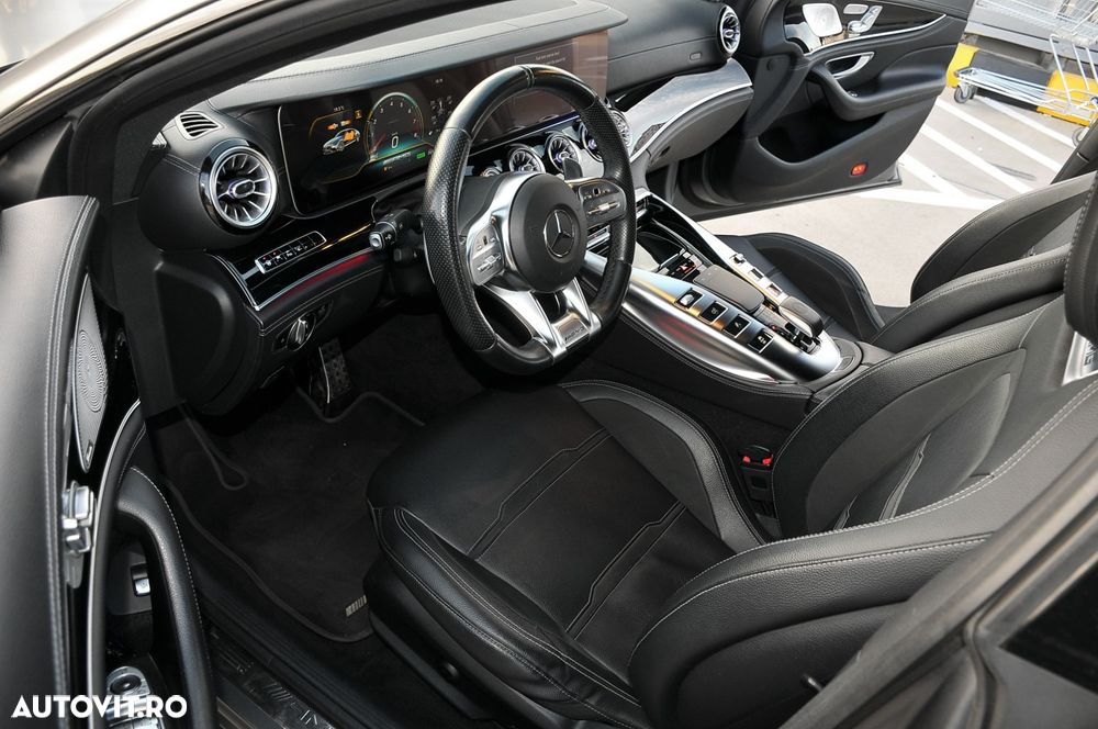 Mercedes-Benz AMG GT 43 4MATIC+ - 11
