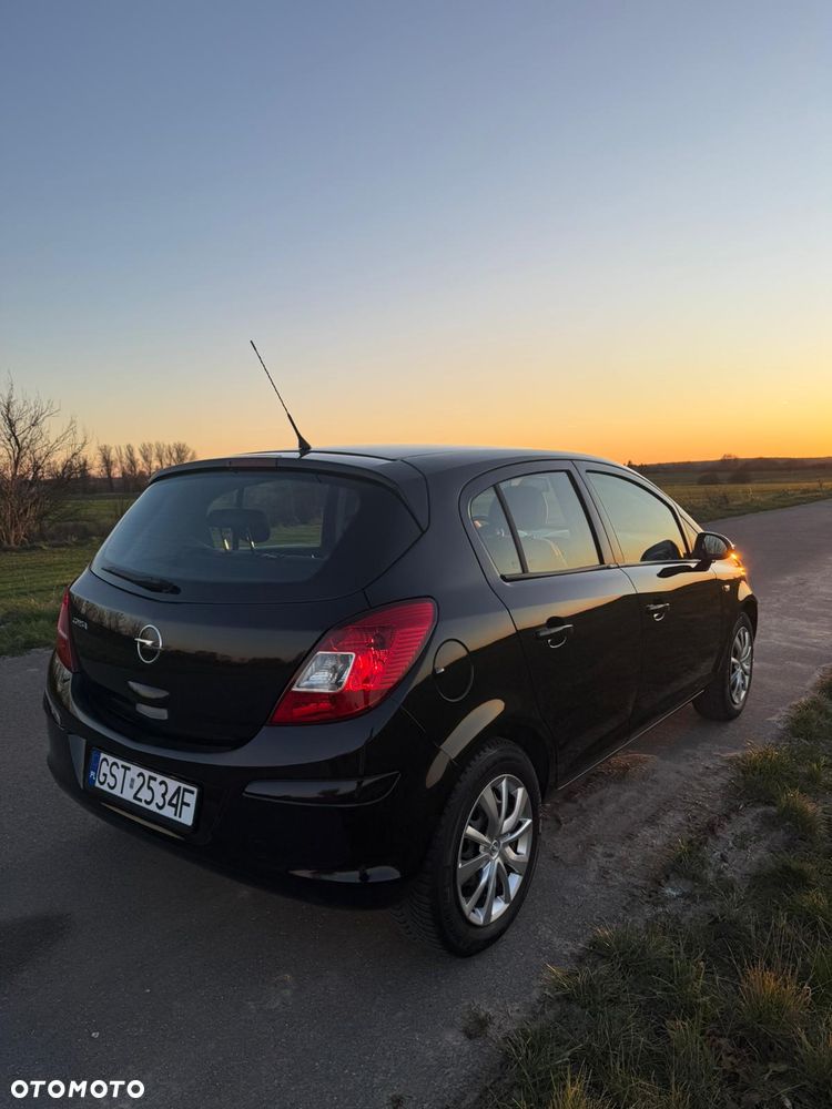 Opel Corsa 1.2 16V Selection 110 Jahre - 6