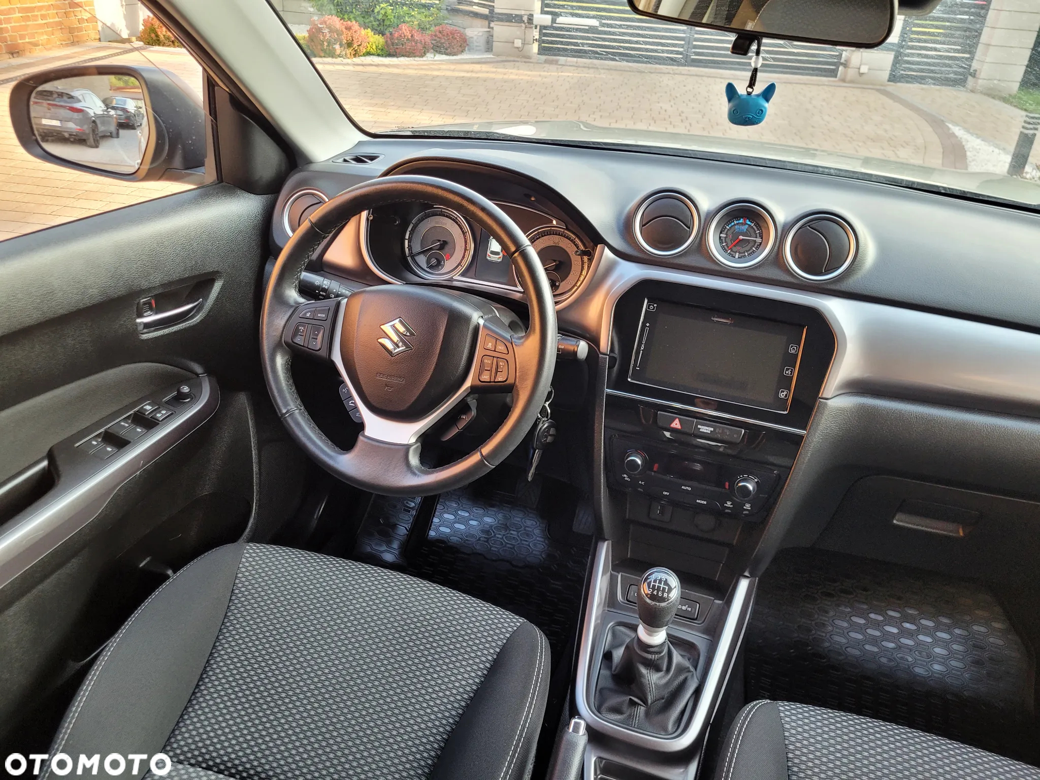 Suzuki Vitara 1.4 Boosterjet SHVS Premium 2WD - 18