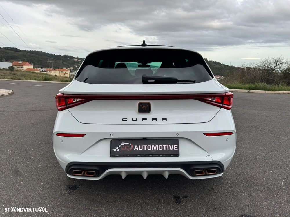 Cupra Leon 1.4 e-Hybrid VZ DSG - 6