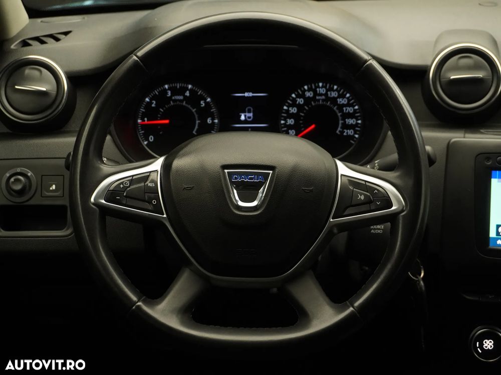 Dacia Duster 1.5 dCi 4x4 Prestige - 37