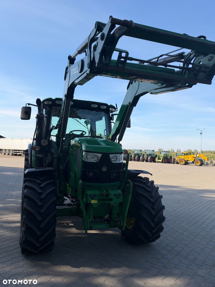 John Deere 6105R - 9