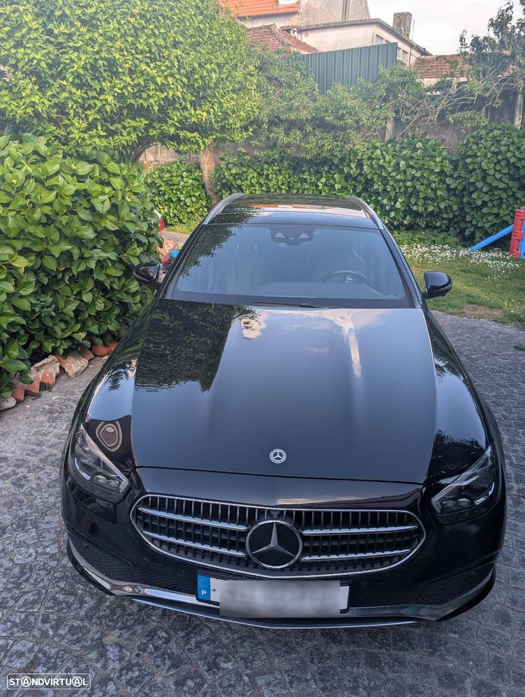 Mercedes-Benz E 300 Bluetec Hybrid Avantgarde - 1