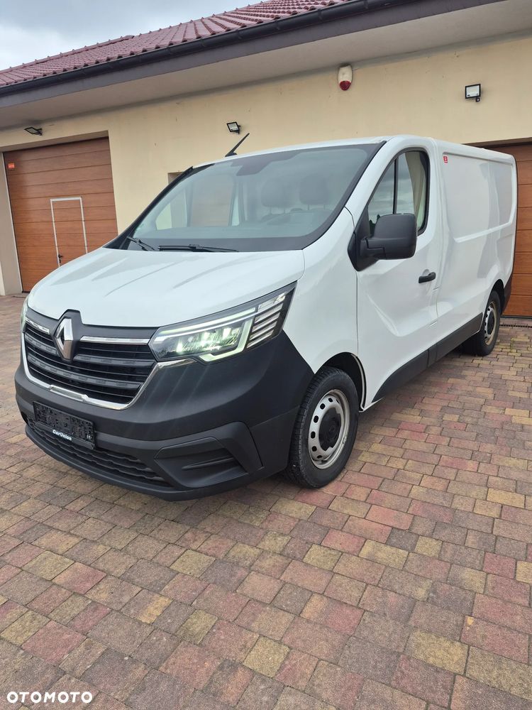 Renault Trafic - 14