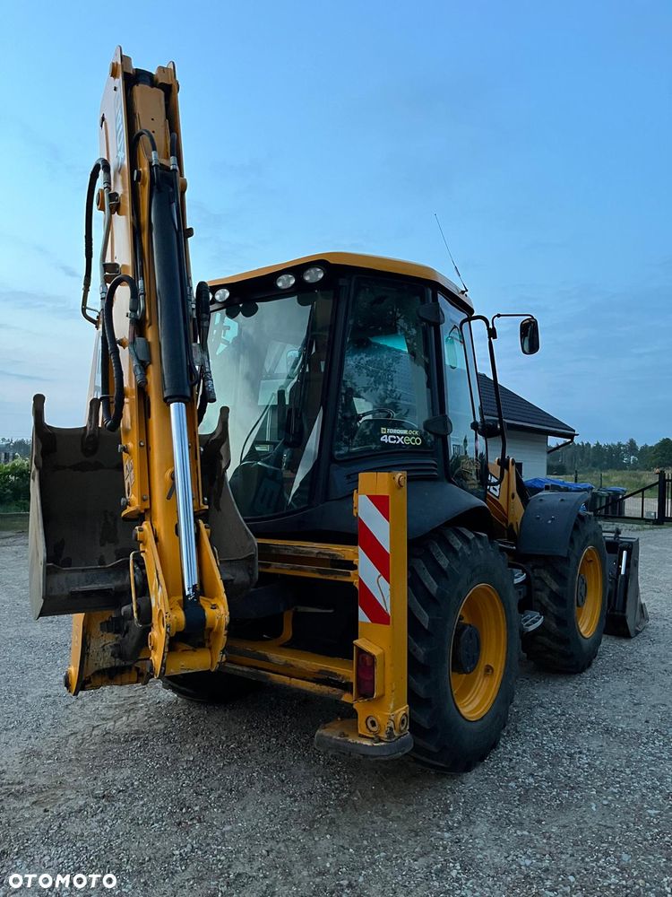 JCB 4CX - 6