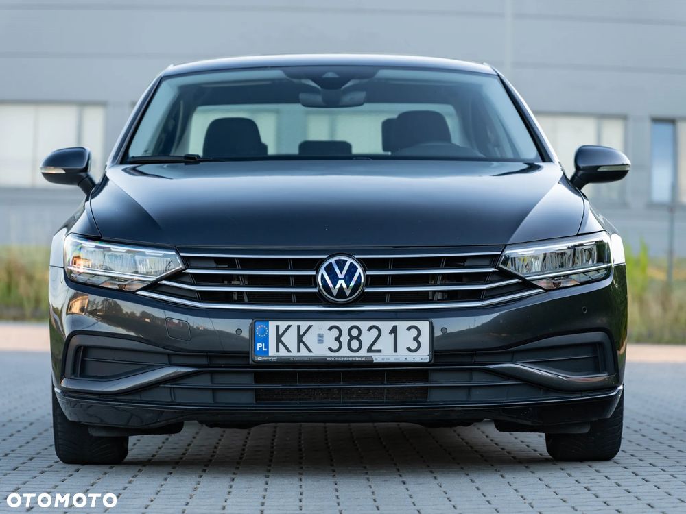 Volkswagen Passat 1.5 TSI EVO Business - 2