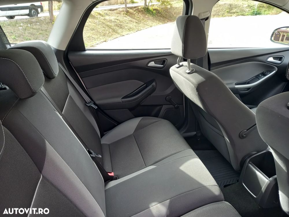 Ford Focus 1.6 TDCI DPF Start-Stopp-System Trend - 8