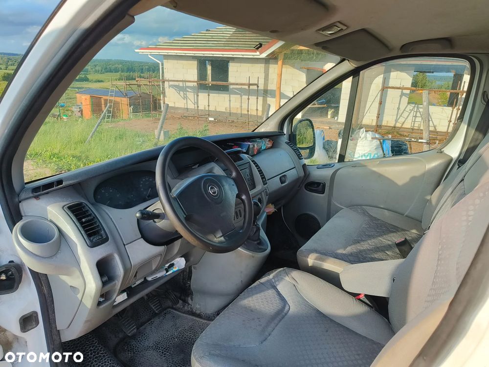 Opel Vivaro - 5