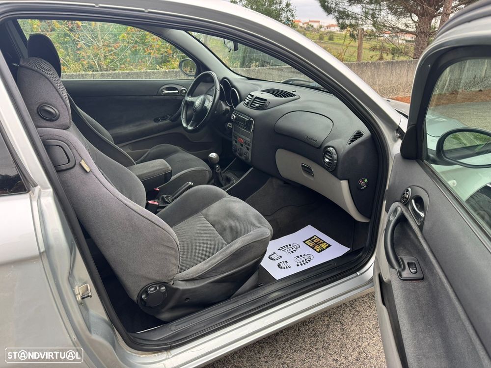 Alfa Romeo 147 1.9 JTD 16V Progression - 9
