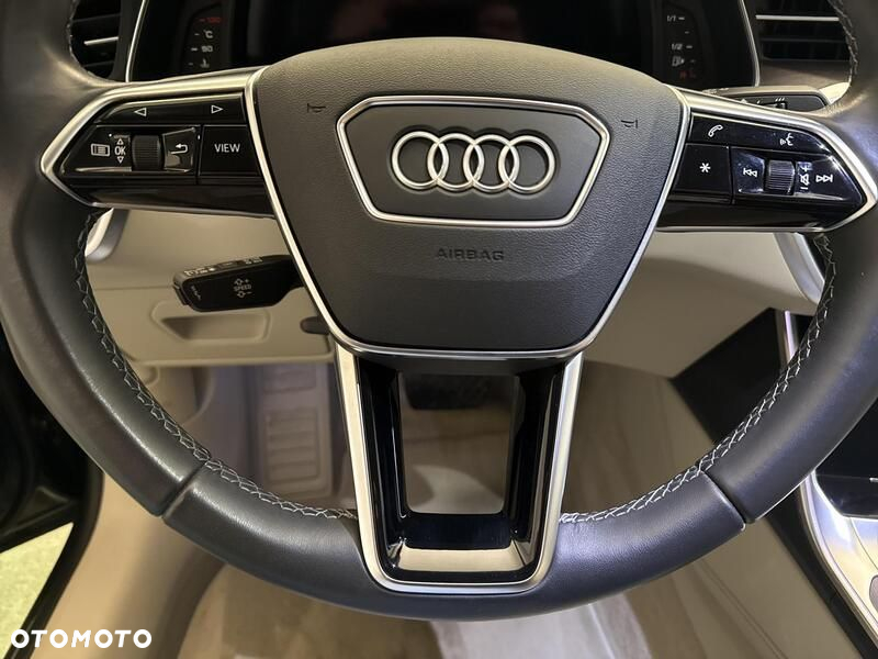 Audi A7 Sportback - 13