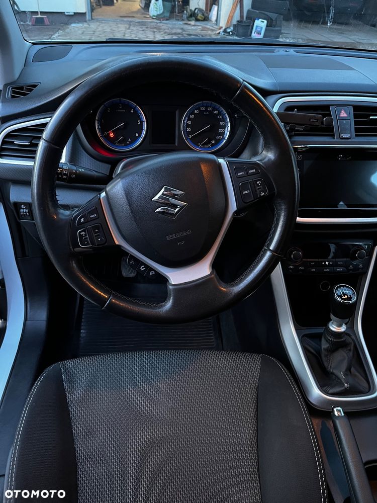 Suzuki SX4 S-Cross - 8