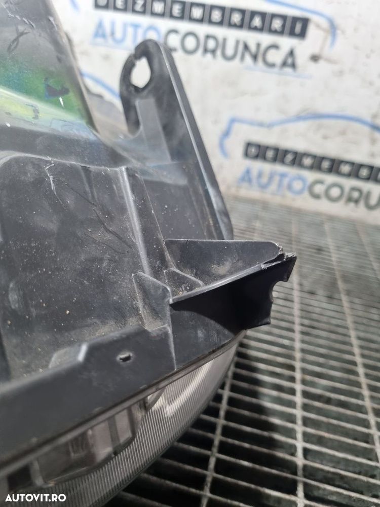 Far Stanga Nissan Qashqai Facelift 2010 - 2013 SUV 4 Usi (1217) Cu lupă Cleme rupte ... - 5