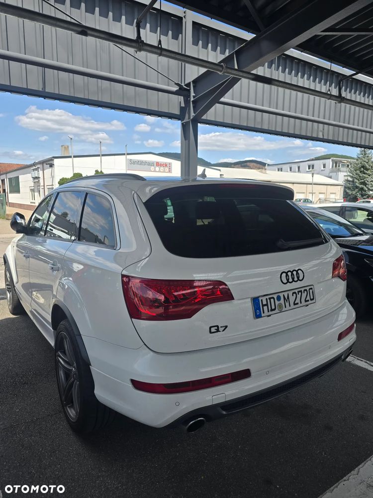Audi Q7 - 3