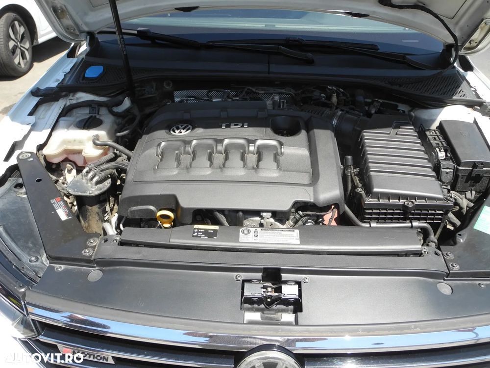 Volkswagen Passat - 5