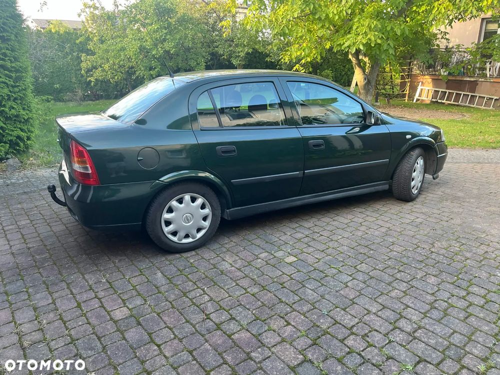 Opel Astra - 3