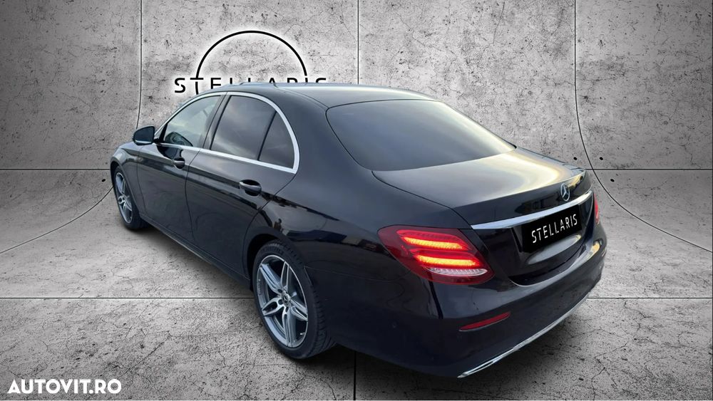 Mercedes-Benz E 220 d 4MATIC 9G-TRONIC AMG Line - 9