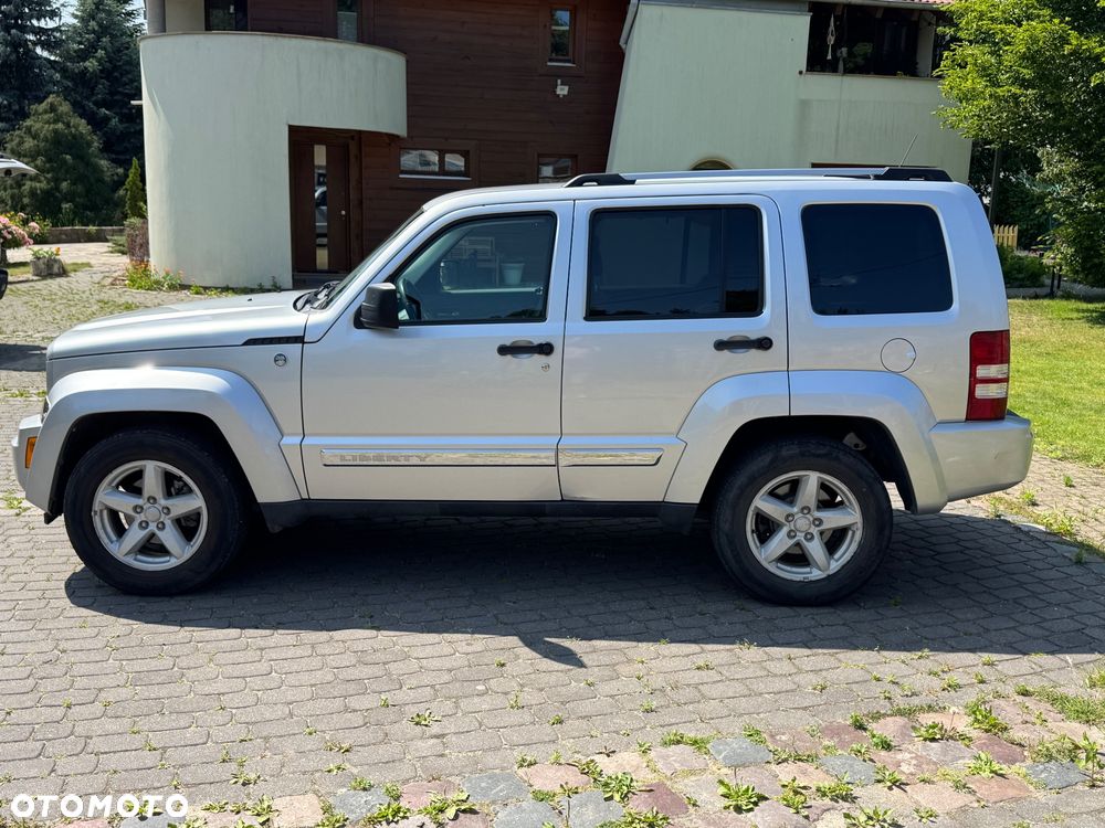 Jeep Liberty - 3