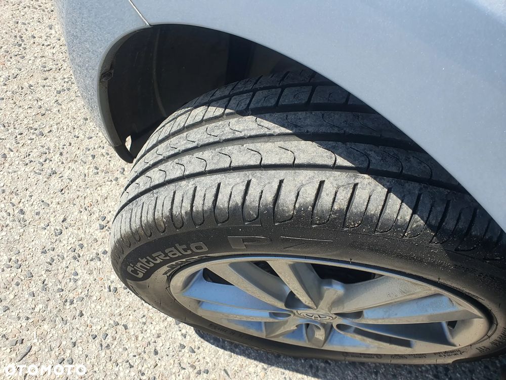 Toyota Auris 1.33 VVT-i Entry - 26