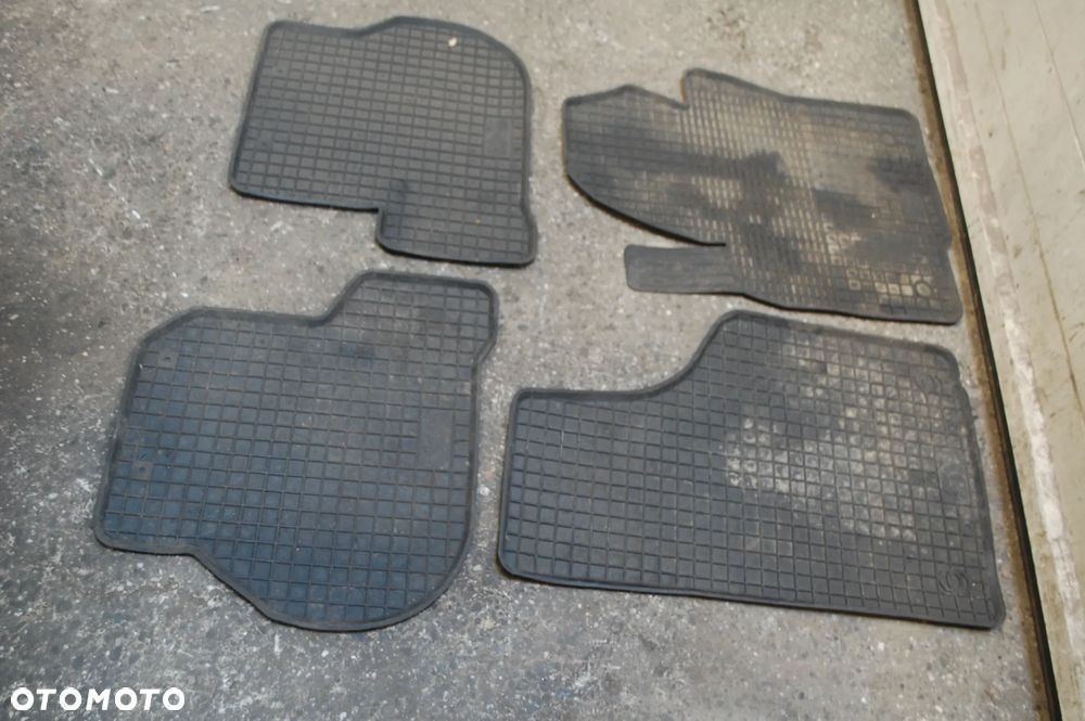 DYWANIKI GUMOWE SEAT TOLEDO II LEON I - 1