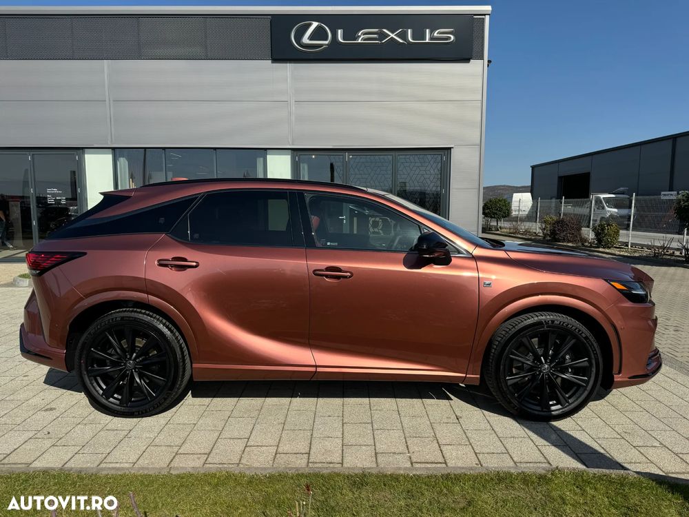 Lexus Seria RX - 8