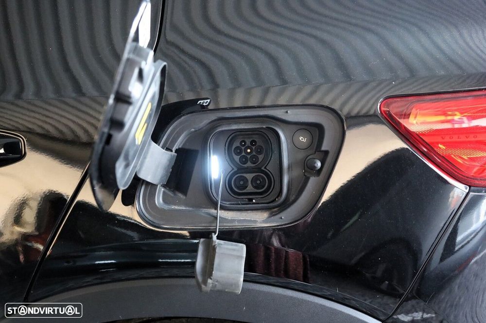 Volvo XC 40 Recharge Ultimate - 4