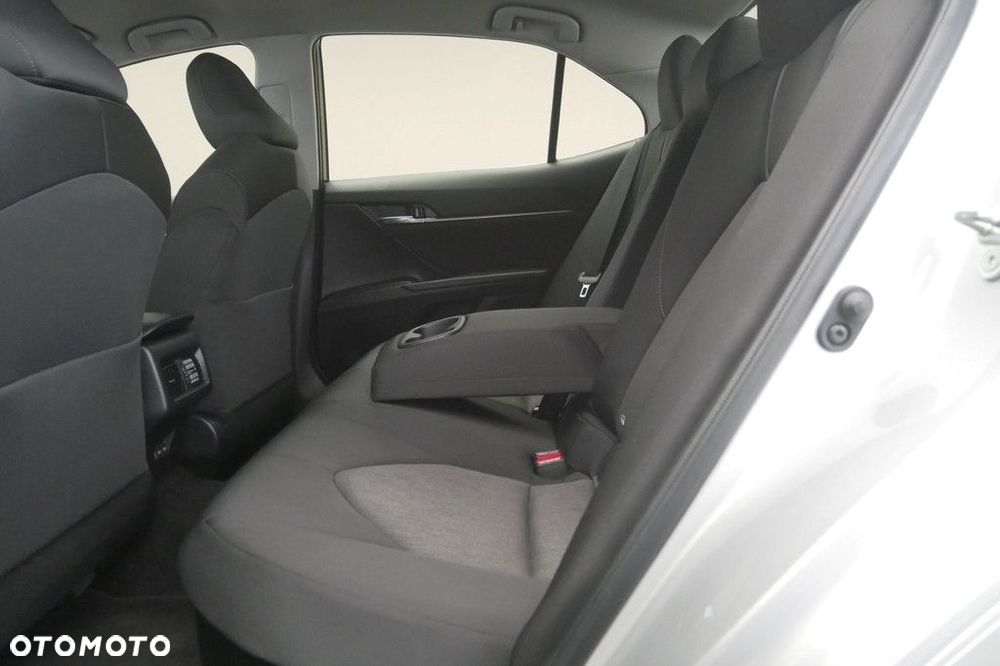 Toyota Camry 2.5 Hybrid Comfort CVT - 15
