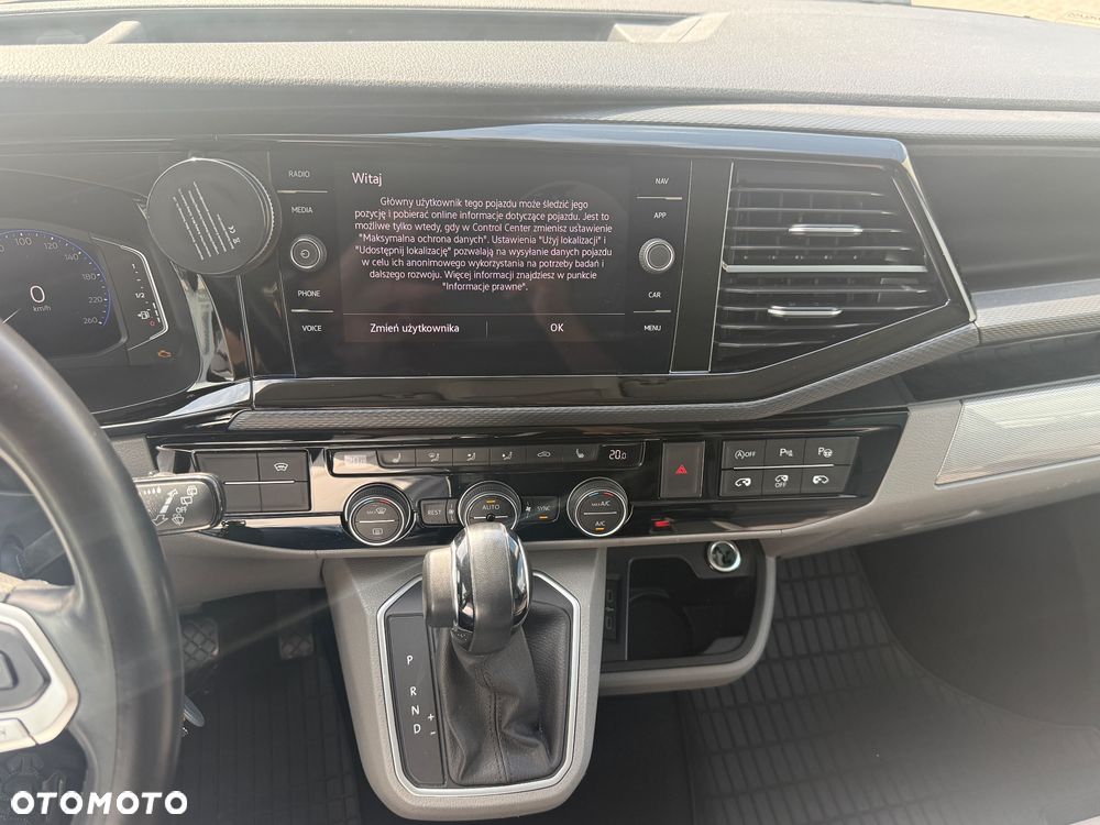 Volkswagen Caravelle 2.0 TDI L2 Highline 4Motion DSG - 11