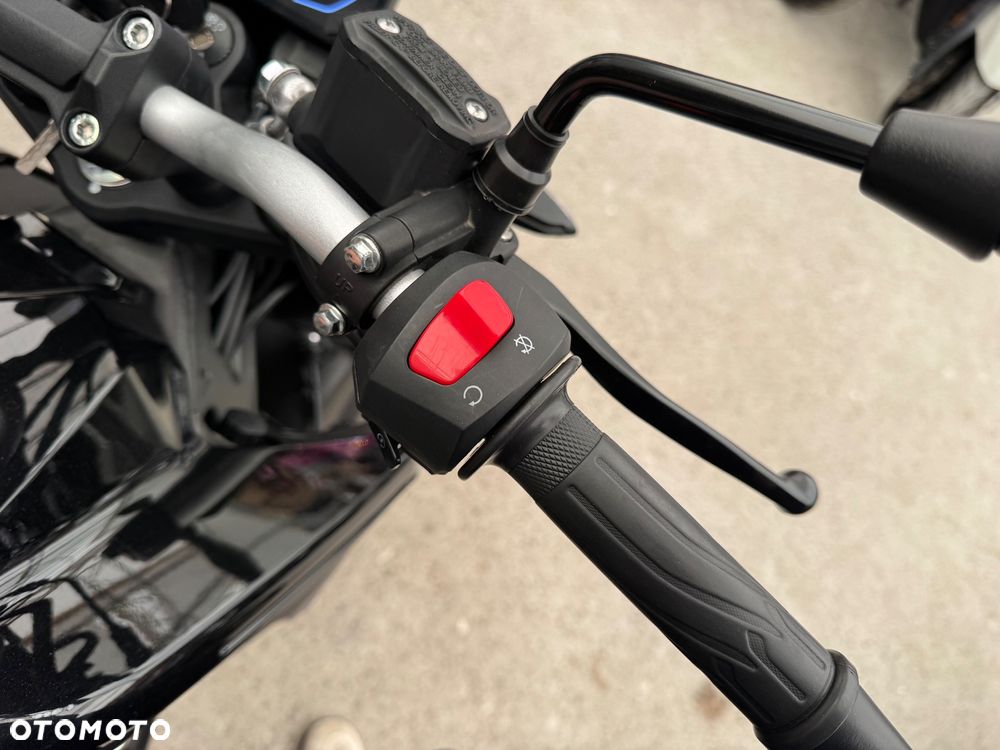 VOGE R125 - 14