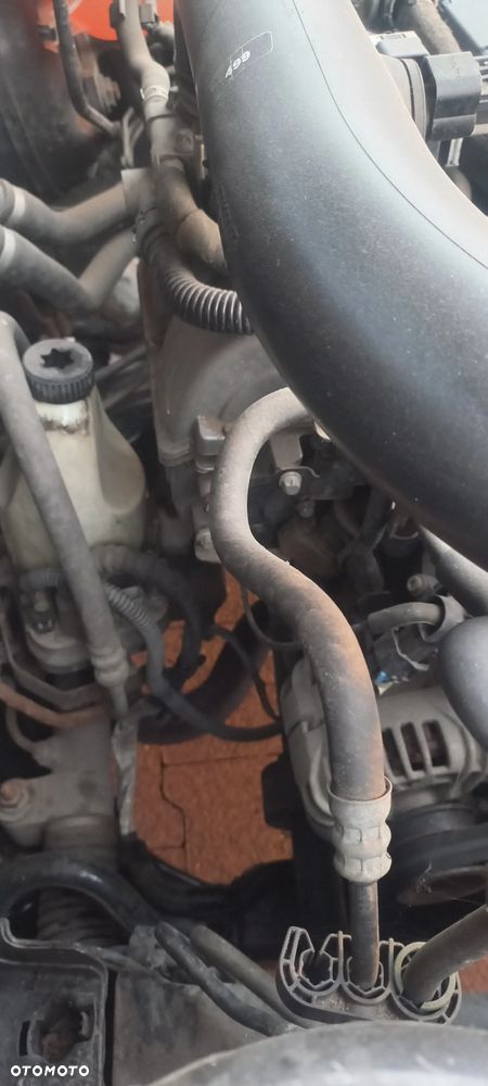 Opel Vectra 1.6 Essentia - 34