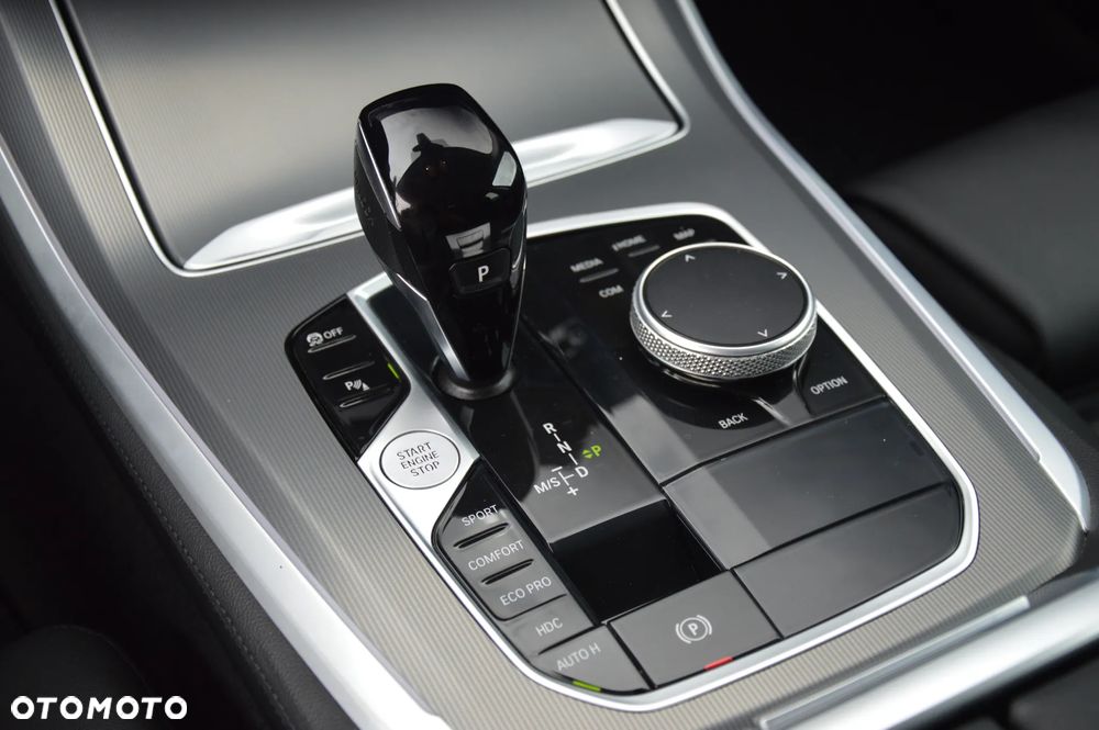 BMW X5 xDrive40i - 22