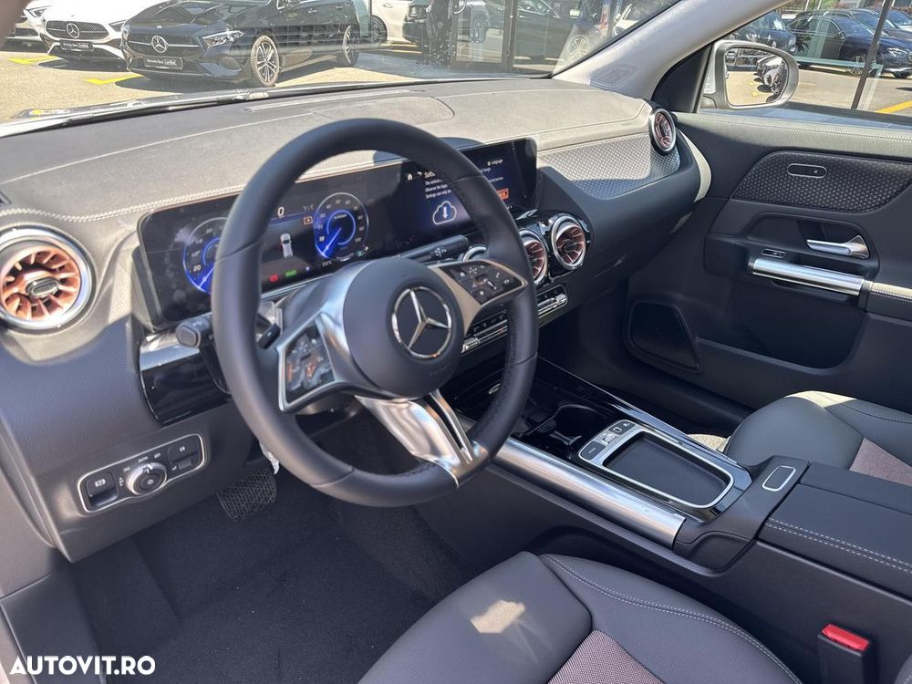 Mercedes-Benz EQA 250+ - 9