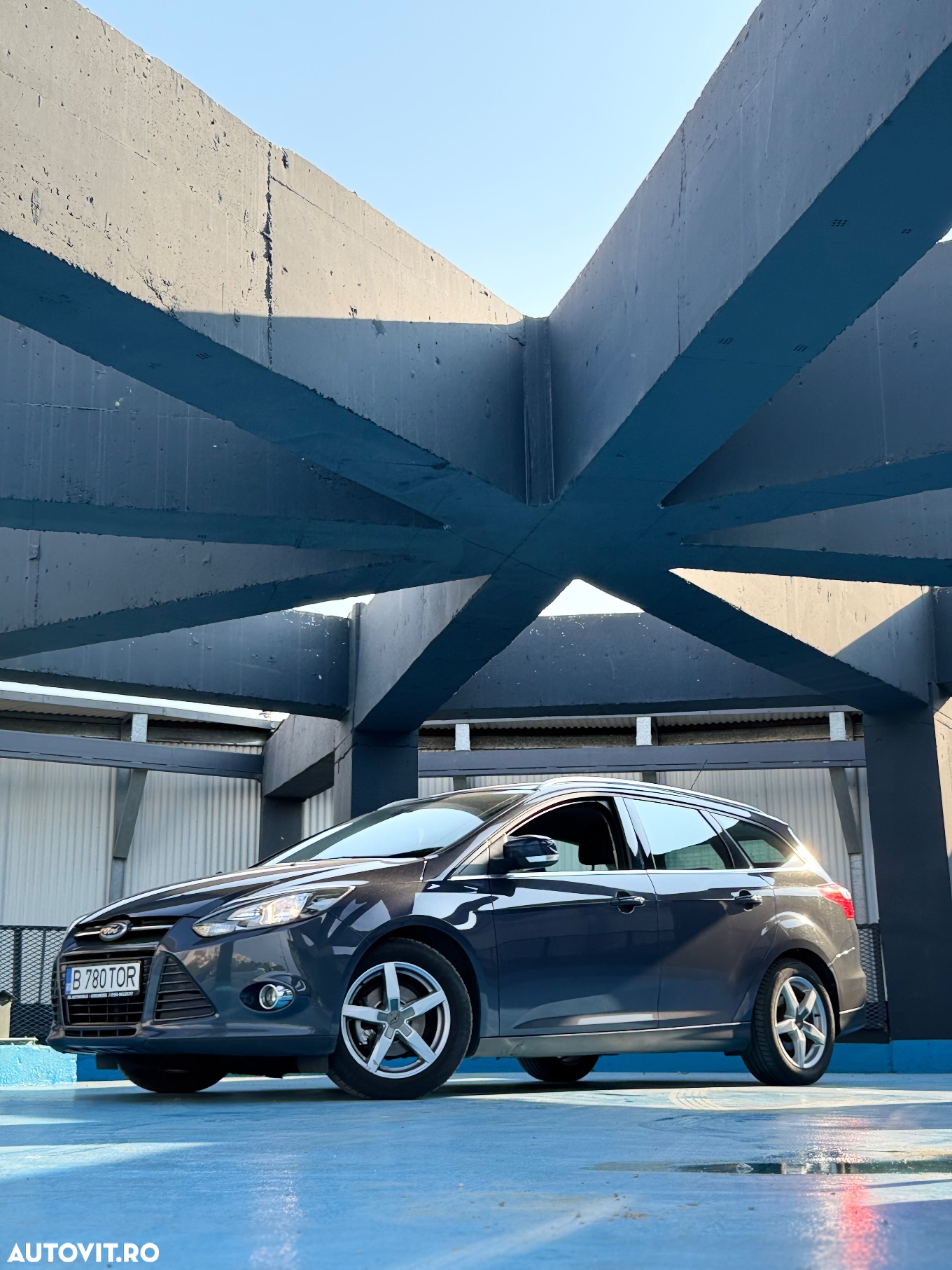 Ford Focus 1.6 TDCi DPF Start-Stopp-System SYNC Edition - 2