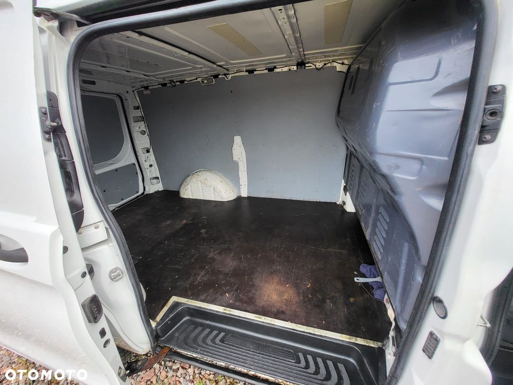 Mercedes-Benz VITO - 12